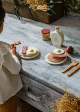 Load image into Gallery viewer, Wooden Brunch Playset