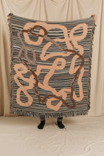 Load image into Gallery viewer, Azule Throw