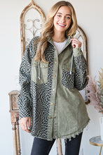 Load image into Gallery viewer, Checkered Hooded Jacket
